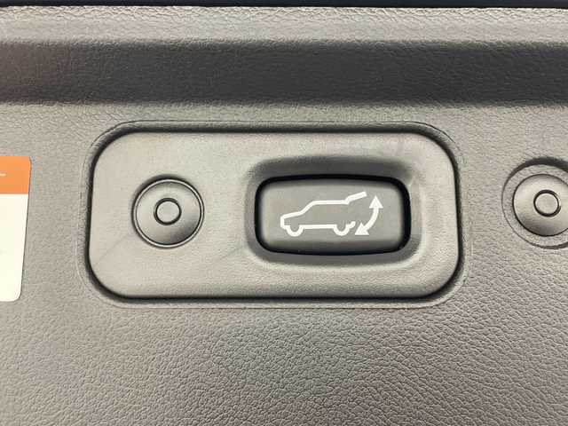 三菱 デリカＤ：５ シャモニー 愛媛県 2025(令7)年 0.1千km ブラックダイヤモンド アルパイン11インチナビ/Bluetooth/フルセグ/レーダークルーズコントロール/バックカメラ/両側電動スライドドア/衝突被害軽減ブレーキ/レーンキープアシスト/ダウンヒルアシストコントロール/ブラインドスポットモニター/電動リアゲート/LEDヘッドライト/オートマチックハイビーム/オートライト/シートヒーター/プッシュスタート/スペアキー