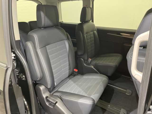 三菱 デリカＤ：５ シャモニー 愛媛県 2025(令7)年 0.1千km ブラックダイヤモンド アルパイン11インチナビ/Bluetooth/フルセグ/レーダークルーズコントロール/バックカメラ/両側電動スライドドア/衝突被害軽減ブレーキ/レーンキープアシスト/ダウンヒルアシストコントロール/ブラインドスポットモニター/電動リアゲート/LEDヘッドライト/オートマチックハイビーム/オートライト/シートヒーター/プッシュスタート/スペアキー