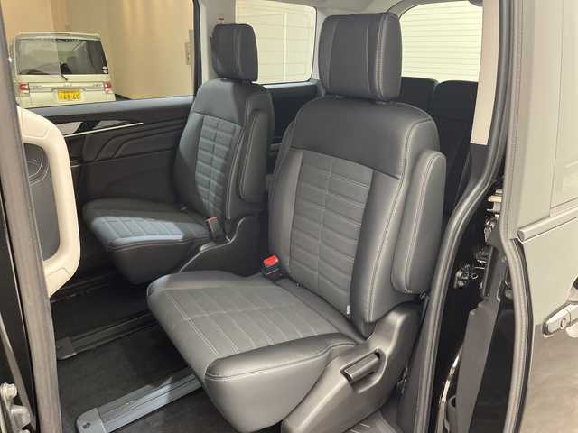 三菱 デリカＤ：５ シャモニー 愛媛県 2025(令7)年 0.1千km ブラックダイヤモンド アルパイン11インチナビ/Bluetooth/フルセグ/レーダークルーズコントロール/バックカメラ/両側電動スライドドア/衝突被害軽減ブレーキ/レーンキープアシスト/ダウンヒルアシストコントロール/ブラインドスポットモニター/電動リアゲート/LEDヘッドライト/オートマチックハイビーム/オートライト/シートヒーター/プッシュスタート/スペアキー