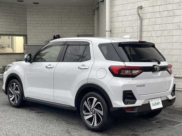 トヨタ ライズ Z 神奈川県 2020(令2)年 0.6万km シャイニングホワイトパール ワンオーナー/登録時走行距離5535km/純正ナビ【CD/SD/BT/フルセグTV】/全方位カメラ/スマートアシスト/・標識認識機能/・ステアリングアシスト/・車線逸脱警報/・衝突被害軽減システム/・先行車発信お知らせ/レーダークルーズコントロール/ブラインドスポットモニター/コーナーセンサー/アイドリングストップ/前席シートヒーター/オートマチックハイビーム/オートライト/ステアリングスイッチ/電動格納ウィンカーミラー/純正フロアマット/純正ドアバイザー/純正17インチアルミホイール/ISOFIX/前後ドライブレコーダー/ビルトインETC2.0/新車時保証書/取扱説明書/スペアキー×1