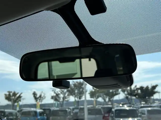 日産 セレナ e－パワー ハイウェイスター V 和歌山県 2020(令2)年 0.8万km ブリリアントシルバー 純正１０インチナビ/全方位カメラ/フルセグTV/衝突軽減ブレーキ/レーダークルコン/前後コーナーセンサー/オートライト/ドラレコ/ETC/社外フリップダウンモニター/両側パワスラ/ハンズフリーオートスライド/LEDヘッドライト/フォグランプ/オートホールド