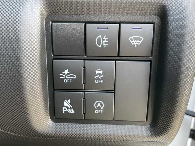 トヨタ ライズ Z 青森県 2025(令7)年 0.1千km ブラックマイカメタリック/シャイニングホワイトパール 4WD/登録済未使用車/登録時走行10km/寒冷地仕様/純正9インチDオーディオ・フルセグ/Bluetooth・USB・HDMI/バックカメラ/前席シートヒーター/スマートアシスト/衝突軽減ブレーキ/追従クルーズコントロール/レーンキープコントロール/アダプティブクルーズコントロール/コーナーセンサー/ワイパーデアイサー/LEDヘッドライト/LEDフォグランプ/純正17インチアルミ/純正フロアマット/純正ドアバイザー