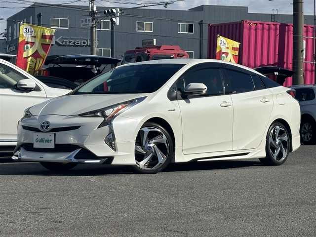 トヨタ プリウス S ツーリングセレクション 愛知県 2016(平28)年 3.9万km ホワイトパールクリスタルシャイン /禁煙//ワンオーナー//モデリスタエアロ（フロント、サイド、リア）//モデリスタ18AW//黒革シート//シートヒーター（前席）//純正ナビ（DSZT-YC4T）//CD/DVD/BT/フルセグ/MSV/TVキャンセラー//バックカメラ//ビルトインETC//LEDオートライト//LEDフォグランプ//LEDルームランプ//オートリトラウィンカーミラー//本革巻きステアリング//ステアリングスイッチ//横滑り防止装置//盗難防止装置//純正フロアマット//純正ドアバイザー//スペアスマートキー//新車時保証書//取扱説明書//ナビ取扱説明書//ディーラー記録簿　H28/H29/H30/R2//記録簿　R7//サマータイヤ付純正AW積込
