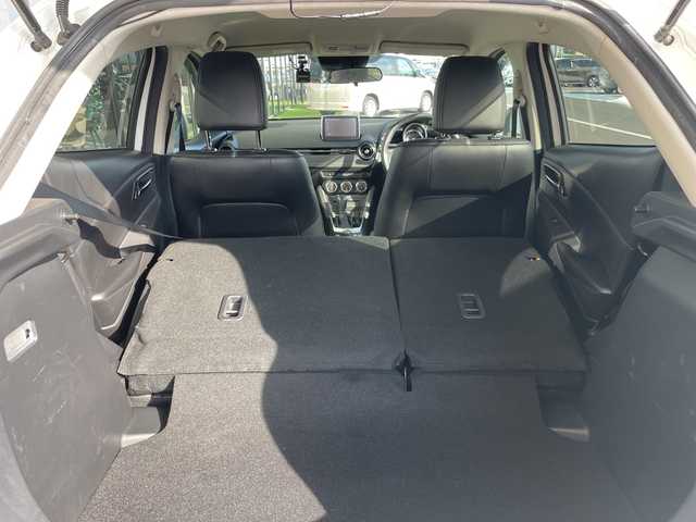 マツダ デミオ 13S ブラックレザーリミテッド 愛知県 2016(平28)年 3.1万km スノーフレイクホワイトパールマイカ 純正ナビ　SDカードなし/シートヒーター/バックカメラ/ヘッドアップディスプレイ/純正アルミホイール/LEDヘッドライト/ドライブレコーダー/ETC/フルセグ/CD DVD/Bluetooth/ステアリングスイッチ/スマートキー/プッシュスタート