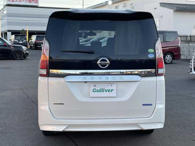 日産 セレナ X VセレクションⅡ 道央・札幌 2019(平31)年 6.1万km ブリリアントホワイトパール 2トーン 登録時走行距離60249km/ワンオーナー/　４　W　D　/寒冷地仕様/社外ナビ（CD/DVD/FM/AM/SD/BT/USB)/フルセグ（走行中視聴可能）/バックカメラ/ウィンカーミラー/クルーズコントロール（追従走行なし）/ドアバイザー/プッシュスタート/両側パワースライドドア/３列シート/ドライブレコーダー（前方）/ウォークスルー/純正フロアマット/横滑り防止装置/オートライト/衝突軽減ブレーキ/ステアリングスイッチ/イルミネーションコントロール/ヘッドライトレベライザー/ワイパー間欠時間コントローラー/ECOスイッチ/電動格納ミラー/バニティミラー/積込夏タイヤ/（社外AW/195/65/R15/22年製/溝6mm）
