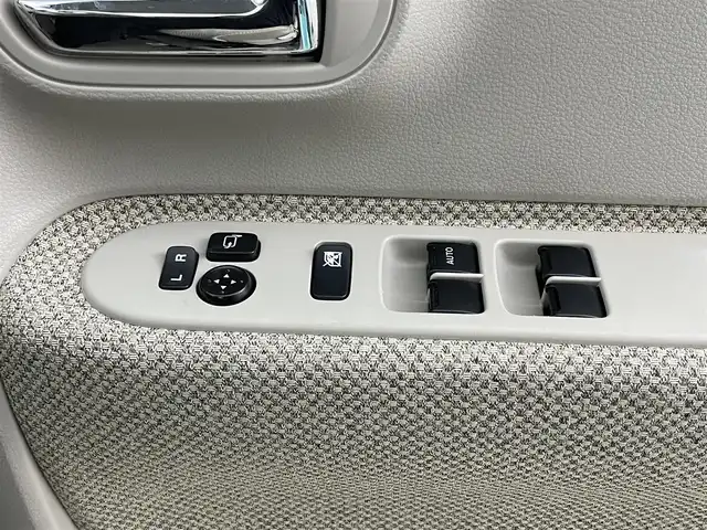 スズキ ラパン S 福岡県 2015(平27)年 4.8万km フレンチミントパールメタリック ワンオーナー　/純正ナビ（フルセグＴＶ）　/全方位カメラ　/ビルトインＥＴＣ　/衝突軽減ブレーキ　/横滑り防止装置　/アイドリングストップ　/シートヒーター　/プッシュスタート　/電動格納式ドアミラー　/プッシュスタート