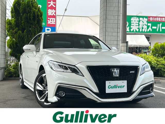トヨタ クラウン ハイブリッド RS 東京都 2018(平30)年 5.2万km ホワイトパールクリスタルシャイン メーカー純正ナビ/（フルセグＴＶ／Ｂｌｕｅｔｏｏｔｈ接続可／ｍｉｒｒｏｒ　ｃａｓｔ／Ａｐｐｌｅ　ｃａｒ　ｐｌａｙ／ＵＳＢ入力端子）/純正ドライブレコーダー/運転席／助手席パワーシート/追従クルーズコントロール/サンルーフ/RS純正メッキホイール/LEDヘッドライト/MTモード付き/純正フロアマット/コーナーセンサー/レーンキープアシスト/保証書/取扱説明書