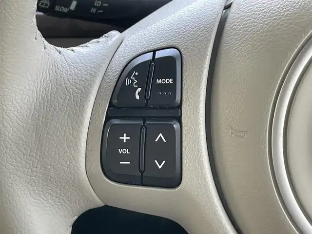 スズキ ラパン モード 静岡県 2021(令3)年 2.7万km ノクターンブルーパール/ホワイト 2トーンルーフ １オーナー/デュアルセンサーブレーキサポート　/社外ナビ　/地デジ　/全方位カメラ　/前席シートヒーター　/オートライト / 純正１４インチAW /デンカク  /ETC /スマートキー  /保証書　/取説