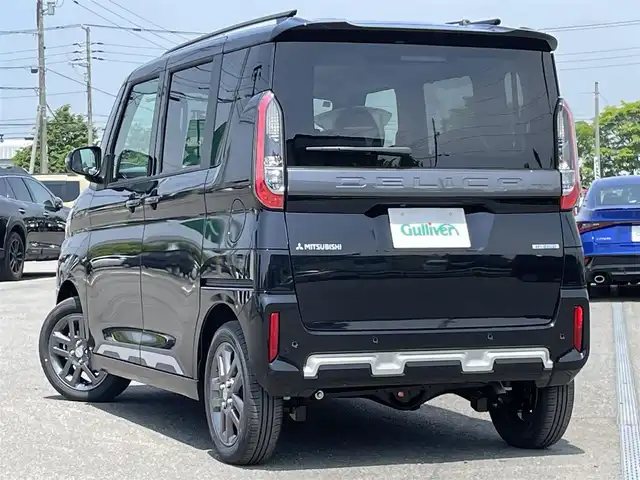 三菱 デリカミニ T プレミアム 道央・札幌 2025(令7)年 0.1万km未満 アメジストブラック ４WD/ワンオーナー/純正ディスプレイオーディオ/AM/FM/BT/MI-PILOT/衝突被害軽減ブレーキ/横滑り防止装置/レーダークルーズコントロール/ダウンヒルアシストコントロール/レーンキープアシスト/クリアランスソナー/マルチアラウンドモニター/デジタルインナーミラー/アイドリングストップ/両側パワースライドドア/前席シートヒーター/ハーフレザーシート/革巻きステアリング/ステアリングリモコン/パドルシフト/ハンドルヒーター/電動パーキング/オートブレーキホールド/プッシュスタート/スマートキー/LEDヘッドライト/オートライト/フォグランプ/ヘッドライトレベライザー/電動格納ミラー/ウィンカーミラー/スペアキー