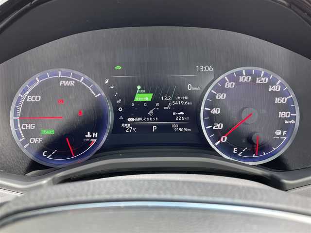 トヨタ クラウン ハイブリッド S Four 道央・札幌 2020(令2)年 9.2万km ダークブルーマイカ ・４WD/・寒冷地仕様/・衝突軽減ブレーキ/・純正メーカーナビ/　CD＆DVD＆USB＆AUX＆BT＆ラジオ/・フルセグテレビ（走行中視聴不可）/・オートライト/・オートマチックハイビーム/・オートエアコン/・バックカメラ/・シートヒーター/・パワーシート/・ワイパー熱線/・アイドリングストップ/・追従型クルーズコントロール/・プッシュスタート/・パドルシフト/・ステアリングスイッチ/・ETC2.0/・社外AW＆冬タイヤ積込/・純正フロアマット/・ウィンカーミラー/・ドアバイザー/・フォグライト
