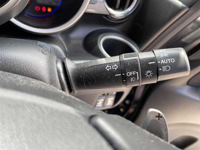 ホンダ Ｎ ＢＯＸ カスタム G ターボパッケージ 三重県 2012(平24)年 12.4万km クリスタルブラックパール 登録時124082km/Strade７インチSDナビ/フルセグ・CD/DVD・HDD・SD・Bluetooth・AM/FM/両側パワースライドドア/パドルシフト/クルーズコントロール/アイドリングストップ/バックカメラ/AUTOライト/革巻きステアリング/ETC/純正フロアマット/純正１５インチアルミホイール/スマートキー/プッシュスタート/スペアキー