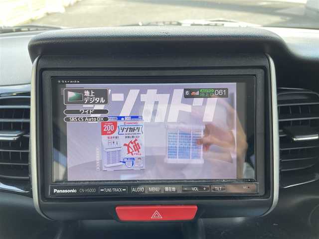 ホンダ Ｎ ＢＯＸ カスタム G ターボパッケージ 三重県 2012(平24)年 12.4万km クリスタルブラックパール 登録時124082km/Strade７インチSDナビ/フルセグ・CD/DVD・HDD・SD・Bluetooth・AM/FM/両側パワースライドドア/パドルシフト/クルーズコントロール/アイドリングストップ/バックカメラ/AUTOライト/革巻きステアリング/ETC/純正フロアマット/純正１５インチアルミホイール/スマートキー/プッシュスタート/スペアキー
