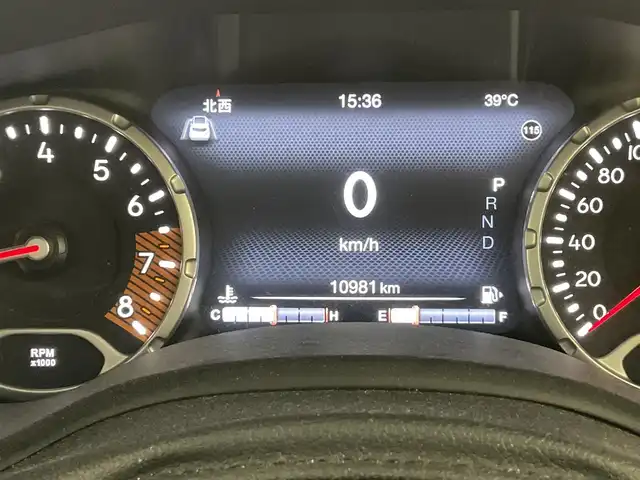 クライスラー・ジープ ジープ レネゲード リミテッド 熊本県 2020(令2)年 1.1万km ブラック ・ワンオーナー/・スマートキー/・プッシュスタート/・自動緊急ブレーキ/・レーンセンス/・パークセンス/・ブラインドスポットモニター/・アダプティブヘッドライト/・クルーズコントロール(追従式)/・黒革シート/・前席パワーシート/・前席シートヒーター /・ハンドルヒーター /・純正メモリナビ/　【BT・USB・AUX・AppleCarPlay・AndroidAuto】/・フルセグTV/・バックカメラ/・ETC/・ドライブレコーダー(前後録画)/・LEDヘッドランプ/・LEDフォグランプ/・純正マット/・純正バイザー