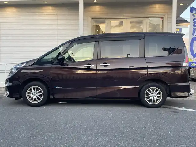 日産 セレナ ハイウェイスター 秋田県 2017(平29)年 13.9万km インペリアルアンバーP (株)IDOMが運営する【じしゃロン秋田店】の自社ローン専用車両になりますこちらは現金またはオートローンご利用時の価格です。自社ローンご希望の方は別途その旨お申付け下さい/エマージェンシーブレーキ/セーフティパックA/踏み間違い衝突防止アシスト/インテリジェントパーキングアシスト/アラウンドビューモニター/フロント＆バックソナー/ふらつき警報/進入禁止標識検知/ステアリングスイッチ/サイド、カーテンエアバッグ/純正SDナビ【CD/DVD/Blu-ray/SD/Bluetooth/HDMI/iPod/Apple CarPlay/android auto】/フリップダウンモニター/バックカメラ/フルセグTV/ハンズフリーオートスライドドア/クルーズコントロール/LEDヘッドライト