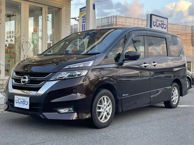 日産 セレナ ハイウェイスター 秋田県 2017(平29)年 13.9万km インペリアルアンバーP (株)IDOMが運営する【じしゃロン秋田店】の自社ローン専用車両になりますこちらは現金またはオートローンご利用時の価格です。自社ローンご希望の方は別途その旨お申付け下さい/エマージェンシーブレーキ/セーフティパックA/踏み間違い衝突防止アシスト/インテリジェントパーキングアシスト/アラウンドビューモニター/フロント＆バックソナー/ふらつき警報/進入禁止標識検知/ステアリングスイッチ/サイド、カーテンエアバッグ/純正SDナビ【CD/DVD/Blu-ray/SD/Bluetooth/HDMI/iPod/Apple CarPlay/android auto】/フリップダウンモニター/バックカメラ/フルセグTV/ハンズフリーオートスライドドア/クルーズコントロール/LEDヘッドライト