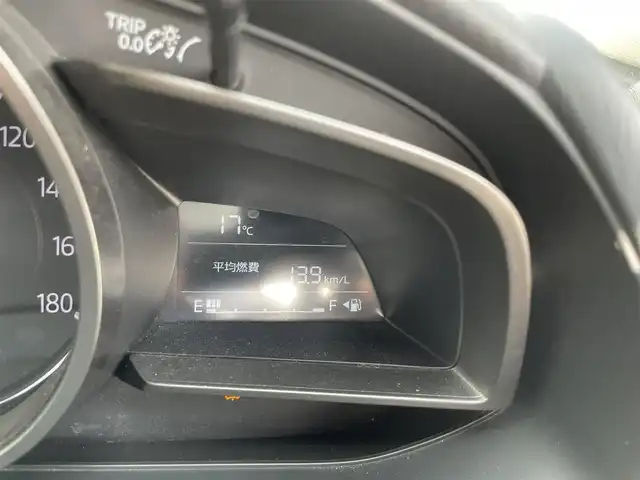 マツダ デミオ 13S 長野県 2017(平29)年 5.4万km ディープクリムゾンマイカ ４WD/スタッドレス積み込み/純正ナビ/・Bluetooth/TV/DVD/CD/AUX/社外ドライブレコーダー前方のみ/ETC/純正フロアマット/布系シート/冷房AC/純正15インチAW/HIDライト/衝突被害軽減システム/電格ミラー/W+サイドエアバッグ/ドアバイザー/スマートキー/取扱説明書