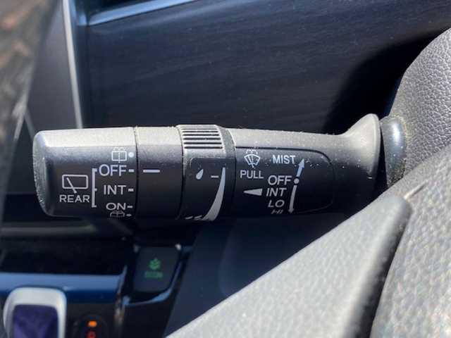 ホンダ フリード＋ ハイブリット EX 兵庫県 2018(平30)年 9.2万km ルナシルバーM 純正７型ナビ/・TV.BT.AM.FM/衝突軽減/レーダークルーズコントロール/バックカメラ/前席シートヒーター/両側パワースライドドア/前後ドラレコ/ビルトインＥＴＣ/前席ゴムマット/ドアバイザー/スペアキー×１