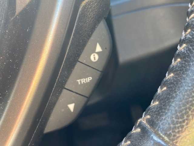 ホンダ フリード＋ ハイブリット EX 兵庫県 2018(平30)年 9.2万km ルナシルバーM 純正７型ナビ/・TV.BT.AM.FM/衝突軽減/レーダークルーズコントロール/バックカメラ/前席シートヒーター/両側パワースライドドア/前後ドラレコ/ビルトインＥＴＣ/前席ゴムマット/ドアバイザー/スペアキー×１