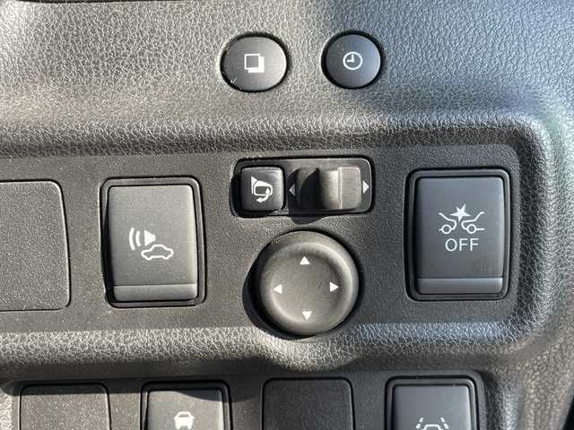 日産 ノート e－パワー メダリスト 愛知県 2019(平31)年 3万km スーパーブラック 純正ナビ/全方位カメラ/バックカメラ/レーダークルーズコントロール/インテリジェントミラー/ＥＴＣ/ドライブレコーダー/コーナーセンサー/純正アルミホイール/LEDヘッドライト/衝突軽減システム/フルセグ/CD DVD/Bluetooth/スマートキー/プッシュスタート