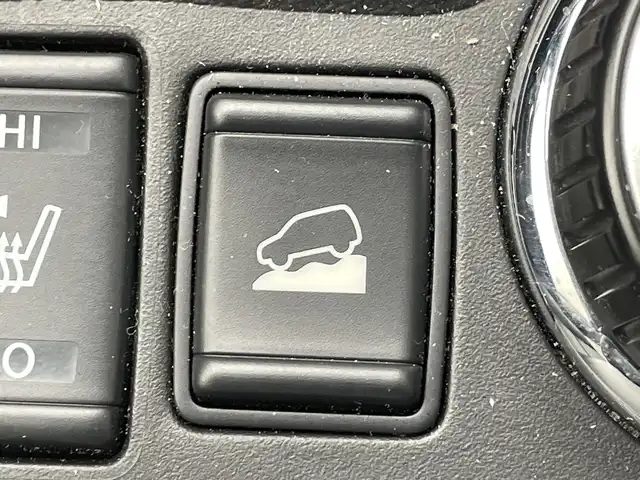 日産 エクストレイル 20X エマージェンシーブレーキ 群馬県 2017(平29)年 7.6万km ブリリアントホワイトパール 純正ナビ　全周囲カメラ　衝突被害軽減ブレーキ　前席シートヒーター　クリアランスソナー　ダウンヒルアシスト　ＢＳＭ　クルーズコントロール　レーンキープアシスト　ドラレコ　ビルトインＥＴＣ　ＬＥＤ　禁煙車