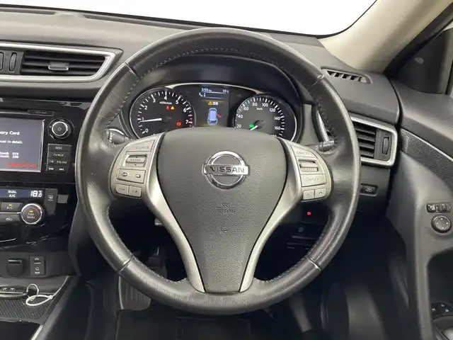 日産 エクストレイル 20X エマージェンシーブレーキ 群馬県 2017(平29)年 7.6万km ブリリアントホワイトパール 純正ナビ　全周囲カメラ　衝突被害軽減ブレーキ　前席シートヒーター　クリアランスソナー　ダウンヒルアシスト　ＢＳＭ　クルーズコントロール　レーンキープアシスト　ドラレコ　ビルトインＥＴＣ　ＬＥＤ　禁煙車