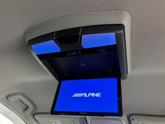 スバル フォレスター ハイブリッド アドバンス 福岡県 2020(令2)年 4.7万km クリスタルブラックシリカ アルパイン後席モニター　/純正８型ナビ/フルセグTV　/Ｆ．Ｓ．Ｒカメラ　/デジタルインナーミラー　/前方ドラレコ　/ETC　/アイサイト　/レーダークルーズコントロール　/コーナーセンサー　/衝突軽減ブレーキ　/レーンキープ　/ブラインドスポットモニター　/パドルシフト/ハーフレザーシート　/シートメモリー付きパワーシート　/シートヒーター　/ステアリングヒーター　/パワーバックドア　/純正１８インチアルミホイール　/ＬＥＤヘッドライト