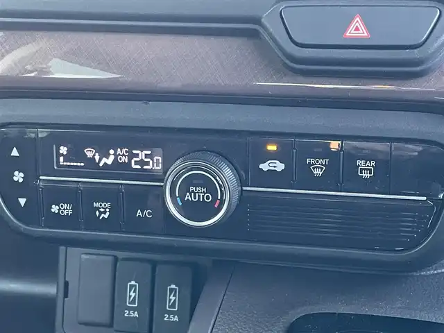 ホンダ Ｎ ＢＯＸ G･L ホンダセンシング カッパーブラウンスタイル 東京都 2018(平30)年 7.3万km パールⅡ ホンダセンシング/衝突軽減ブレーキ/レーントレーシングアシスト/バックソナー/アダプティブクルーズコントロール/純正SDナビ/CD/BT/AM/FM/TV/USB/バックカメラ/両側パワースライドドア/LEDヘッドライト/カーテンエアバック/2列目ロールサンシェード/前方ドライブレコーダー/ビルトインETC