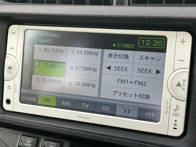 トヨタ アクア G 道南・函館 2012(平24)年 4.8万km クールソーダメタリック /純正メモリナビ//ワンセグＴＶ//ドライブレコーダー//寒冷地仕様//純正AW//純正フロアマット//ABS//オートライト//スペアキー//スマートキー//ＥＴＣ