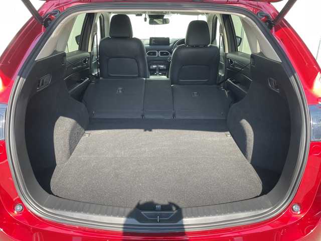 マツダ ＣＸ－５ XD Lパッケージ 神奈川県 2021(令3)年 2.8万km ソウルレッドクリスタルM 純正10．25インチSDナビ/Bluetooth/AppleCarPlay/フルセグ/全周囲カメラ/パワーバックドア/追従式クルーズコントロール/前席パワーシート/前席シートヒーター/前後ドライブレコーダー/LEDヘッドライト/純正フロアマット/純正アルミホイール/ETC/コーナーセンサー/プッシュスタート/スマートキー/レーザーシート/横滑り防止装置/レーンキープアシスト/衝突被害軽減システム/盗難防止装置