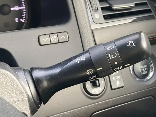 トヨタ クラウン アスリート 愛媛県 2011(平23)年 6.3万km ブラック メーカーオプションHDDナビ/・CD/DVD/フルセグTV/MSV/・バックカメラ/クルーズコントロール/ビルトインETC/前座席パワーシート/社外レーダー/HIDオートライト/プッシュスタート/・スペアキー/SPORT/SNOW/ECOMODE/取扱説明書/保証書