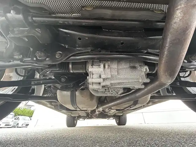 ランドローバー レンジローバーイヴォーク SEプラス 山形県 2016(平28)年 4万km フジホワイト ４WD/純正ナビ/FM/AM/Bluetooth/バックカメラ/MERIDIANサウンド/クルーズコントロール/パドルシフト/アイドリングストップ/横滑り防止装置/電動パーキングブレーキ/プッシュスタート/シートヒータ/フォグランプ/AUTOライト/USB端子/ETC