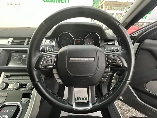 ランドローバー レンジローバーイヴォーク SEプラス 山形県 2016(平28)年 4万km フジホワイト ４WD/純正ナビ/FM/AM/Bluetooth/バックカメラ/MERIDIANサウンド/クルーズコントロール/パドルシフト/アイドリングストップ/横滑り防止装置/電動パーキングブレーキ/プッシュスタート/シートヒータ/フォグランプ/AUTOライト/USB端子/ETC