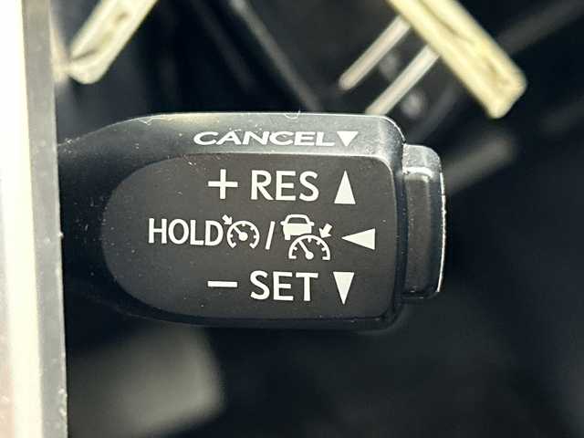 トヨタ ハイラックス Z 三重県 2021(令3)年 3.4万km オキサイドブロンズM /禁煙車//純正7型ナビ/　フルセグTV/Bluetooth/HDMI//バックカメラ//トノカバー//レーダークルーズコントロール//フォグライト//純正アルミホイール//衝突軽減ブレーキシステム//オートライト//プッシュスタート//ETC//スマートキー//センターデフロック//ダウンヒルアシストコントロール//純正LEDヘッドライト//前後ドラレコ//コーナーセンサー//アイドリングストップ