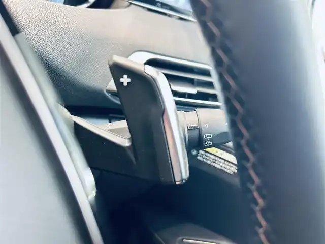 プジョー ３００８ GT ブルー HDi 大阪府 2020(令2)年 3.6万km BLANC NACRE サンルーフ/ハーフレザー/Dメモリ付きパワーシート/シートヒーター/純正ナビ/TV/バックカメラ/applecarplay/フロント・サイドカメラ/純正18インチAW/LEDヘッドライト/ブラインドスポット/電動リアゲート/ETC/ドラレコ/レーダー探知機/ACC/ワイヤレス充電