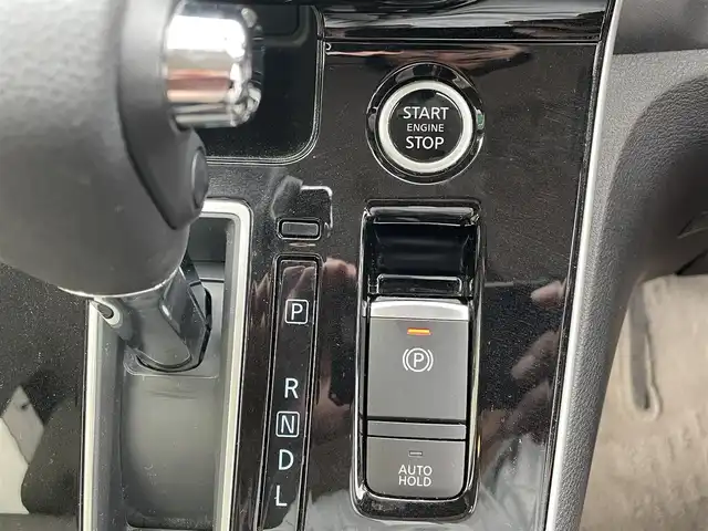 日産 セレナ ハイウェイスター V 鳥取県 2020(令2)年 2万km カシミヤグレージュ プロパイロット/セーフティパックB/純正10型ナビ/・フルセグ/・CD/DVD/Blu-ray/・Bluetooth/全方位モニター/純正フリップダウンモニター/ハンズフリー両側電動スライドドア/スマートキー/プッシュスタート/ETC/前席シートヒーター/ハンドルヒーター/純正エアロ/純正16AW/LEDヘッドライト/LEDフォグ/オートライト/ABS/W&サイドエアバック/カーテンエアバック