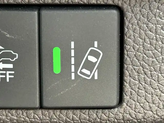 ホンダ フリード ハイブリット G ホンダセンシング 兵庫県 2020(令2)年 3.1万km スーパープラチナグレーメタリック ワンオーナー /純正9インチナビ/CD/DVD/DTV/Bluetooth/USB/バックカメラ/レーダークルーズコントロール/両側パワースライドドア /シートヒーター /LEDオートライト/ステアリングスイッチ/純正ホイール付きスタッドレス積込/ビルトインETC/前後ドライブレコーダー/スマートキー/スペアキー /プッシュスタート /純正フロアマット/ドアバイザー/電動格納ミラー/フロントワイパーデアイサー