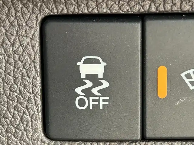 ホンダ フリード ハイブリット G ホンダセンシング 兵庫県 2020(令2)年 3.1万km スーパープラチナグレーメタリック ワンオーナー /純正9インチナビ/CD/DVD/DTV/Bluetooth/USB/バックカメラ/レーダークルーズコントロール/両側パワースライドドア /シートヒーター /LEDオートライト/ステアリングスイッチ/純正ホイール付きスタッドレス積込/ビルトインETC/前後ドライブレコーダー/スマートキー/スペアキー /プッシュスタート /純正フロアマット/ドアバイザー/電動格納ミラー/フロントワイパーデアイサー