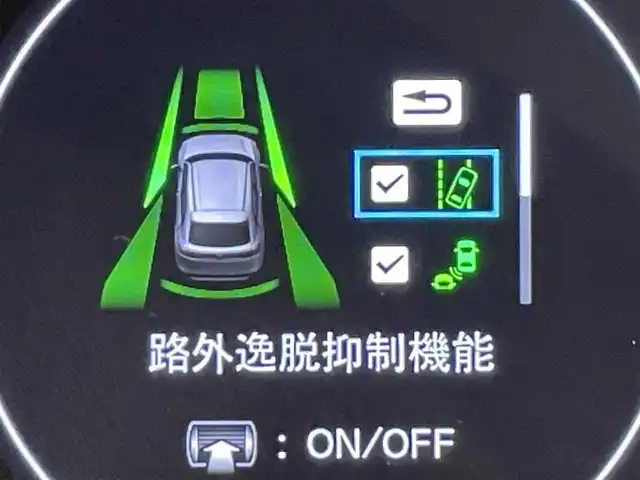 ホンダ ヴェゼル ハイブリッド e:HEV Z 愛知県 2025(令7)年 0.1千km プラチナホワイトパール 登録済未使用車/純正９インチホンダコネクトディスプレイナビ　/(Bluetooth/フルセグTV/USB/スマートフォン連携/FM/AM)/ホンダセンシング　/　　-衝突軽減ブレーキ（CMBS)/　　-誤発進抑制機能/　　-路線逸脱抑制機能/　　-アダプティブクルーズコントロール/　　-車線維持支援システム/　　-オートハイビーム/　　-先行車発進お知らせ/　　-標識認識機能/ビルトインＥＴＣ２．０　/ＬＥＤヘッドライト/LEDフォグランプ　/バックカメラ　/ワイヤレス充電　/シートヒーター/ステアリングヒーター　/電動バックドア　/ブラインドスポットモニター（ＢＳＭ）/コーナーセンサー/パドルシフト/プッシュスタート/　　-スマートキー