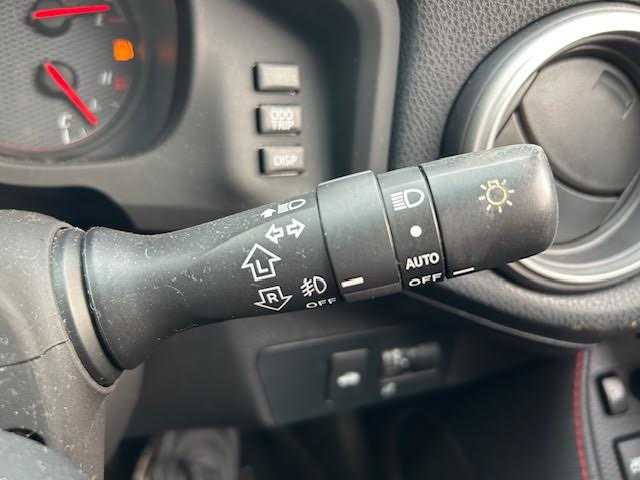 トヨタ ８６ GT 埼玉県 2013(平25)年 7.9万km サテンホワイトパール 純正SDナビ/TRDエアロ/バックカメラ/ETC/横滑り防止装置/スマートキー/プッシュスタート