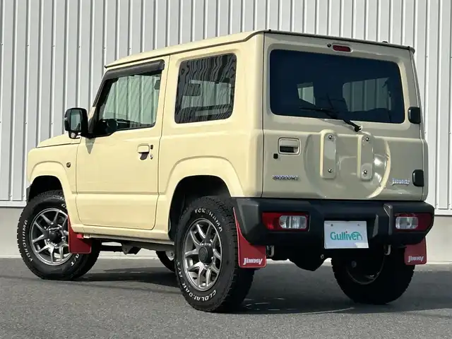 スズキ ジムニー XC 群馬県 2021(令3)年 2.2万km シフォンアイボリーM ワンオーナー/5F/4WD/ALPINEナビ/　(TV/BT/AM/FM/CD/DVD/SD/USB/HDMI)/社外ショックアブソーバー/バックカメラ/スズキセーフティーサポート/デュアルセンサーブレーキサポート/車線逸脱警報機能/先行車発進お知らせ機能/ふらつき警報/横滑り防止機能/クルーズコントロール/ダウンヒルアシストコントロール/ヒーテッドドアミラー/AUTOライト/AUTOハイビーム/純正マッドフラップ/スズキエンブレムグリル/純正フロアマット/純正ドアバイザー/ETC/前後ドライブレコーダー/前席シートヒーター/ステアリングリモコン/保証書/取扱説明書/スペアキー1
