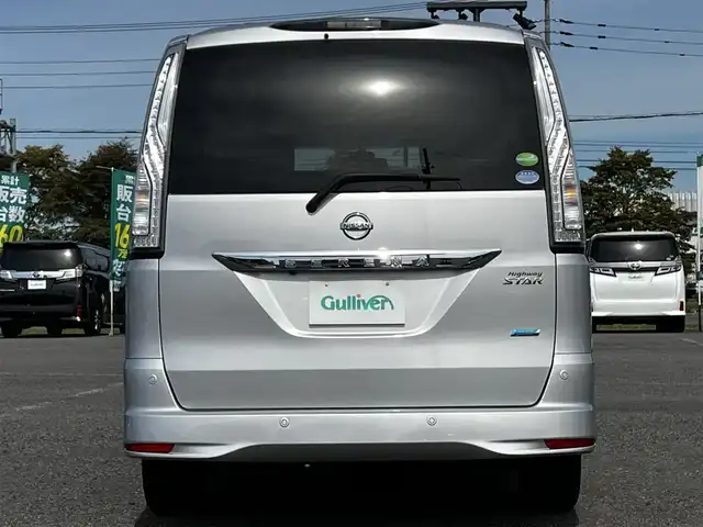 日産 セレナ ハイウェイスター Vセレ+SaftyⅡ 道央・札幌 2016(平28)年 13.3万km ブリリアントシルバー ４WD/純正メーカーOPナビ/AM/FM/DVD/BT/フルセグ/衝突被害軽減ブレーキ/横滑り防止装置/クルーズコントロール/レーンキープアシスト/クリアランスソナー/バックカメラ/サイドカメラ/フロントカメラ/全方位カメラ/アイドリングストップ/ECOMODE/両側パワースライドドア/前席シートヒーター/革巻きステアリング/ステアリングリモコン/プッシュスタート/スマートキー/LEDヘッドライト/オートライト/フォグランプ/電動格納ミラー/ウィンカーミラー/純正フロアマット/純正エンスタ/ドアバイザー