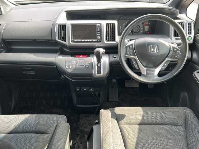 ホンダ ステップワゴン スパーダ Z インターナビセレ 秋田県 2012(平24)年 7.4万km プレミアムスパークルブラックパール 純正メモリナビ/純正CD、DVD、TV/両側パワースライドドア/純正後席モニター/純正16インチAW/バックカメラ/スペアキー/社外15インチAWスタッドレス積込み/取説、保証書