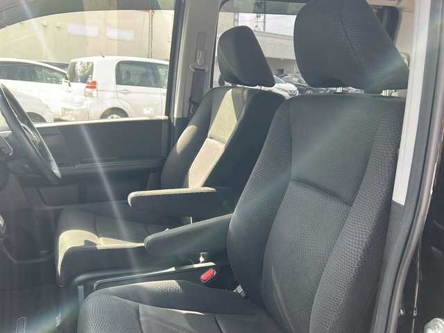 ホンダ ステップワゴン スパーダ Z インターナビセレ 秋田県 2012(平24)年 7.4万km プレミアムスパークルブラックパール 純正メモリナビ/純正CD、DVD、TV/両側パワースライドドア/純正後席モニター/純正16インチAW/バックカメラ/スペアキー/社外15インチAWスタッドレス積込み/取説、保証書