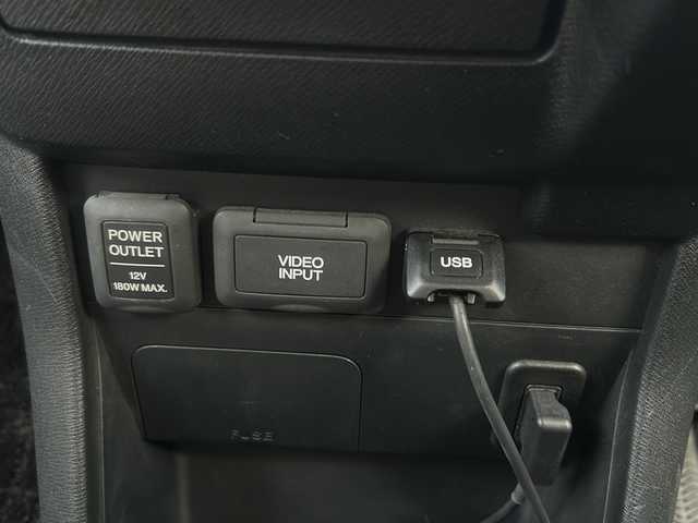 ホンダ ステップワゴン スパーダ Z インターナビセレ 秋田県 2012(平24)年 7.4万km プレミアムスパークルブラックパール 純正メモリナビ/純正CD、DVD、TV/両側パワースライドドア/純正後席モニター/純正16インチAW/バックカメラ/スペアキー/社外15インチAWスタッドレス積込み/取説、保証書