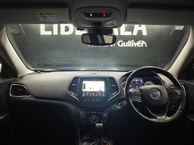 クライスラー・ジープ ジープ チェロキー リミテッド 群馬県 2019(令1)年 5.1万km 白 ワンオーナー/シートベンチレーション/純正ナビ/フルセグTV/黒革シート/パワーシート/ACC/スマートキー/パワーバックドア/アイドリングストップ/純正フロアマット/バックカメラ/パークアシスト