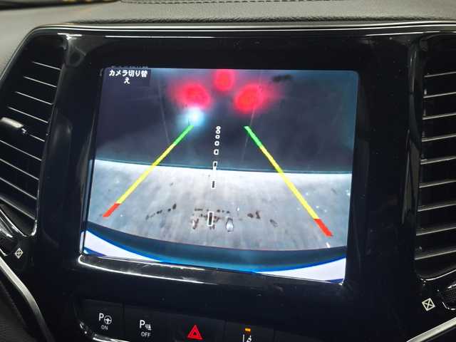 クライスラー・ジープ ジープ チェロキー リミテッド 群馬県 2019(令1)年 5.1万km 白 ワンオーナー/シートベンチレーション/純正ナビ/フルセグTV/黒革シート/パワーシート/ACC/スマートキー/パワーバックドア/アイドリングストップ/純正フロアマット/バックカメラ/パークアシスト