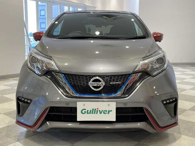 日産 ノート e－パワー ニスモ 福井県 2017(平29)年 5万km ダークメタルグレー 純正7インチナビ/フルセグTV/アラウンドビューモニター/エマージェンシーブレーキ/クリアランスソナー/レーンキープアシスト/ETC/前後ドライブレコーダー/社外マフラーカッター/スマートルームミラー/オートライト/LEDヘッドライト/社外AW/ワンオーナー/プッシュスタート/インテリキー/社外フロアマット/ステアリングスイッチ/フォグランプ/ウィンカーミラー