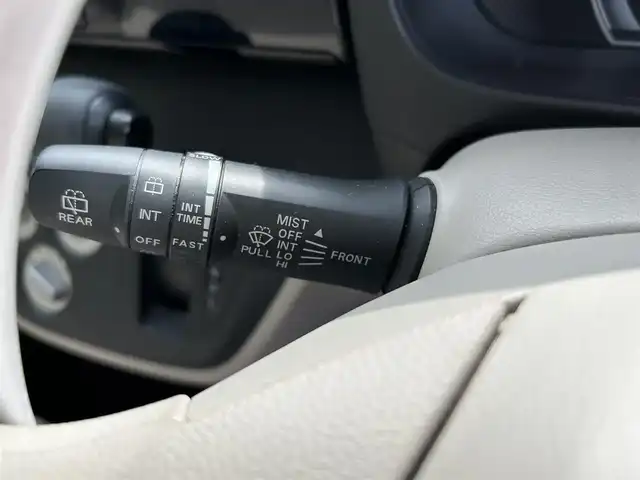 日産 デイズ ルークス S 埼玉県 2014(平26)年 6.7万km プレミアムパープルP 電子チューナーラジオ（AM/FM/CD）/純正14インチアルミホイール/両側スライドドア/純正フロアマット/純正ドアバイザー/電動格納ミラー/アイドリングストップ/ダブルエアバッグ/リモコンキー/スペアキー2（板キー）/車両/ラジオ取扱説明書/保証書