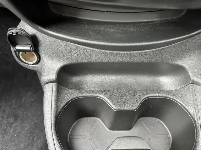 日産 ノート e－パワーニスモ S 宮城県 2020(令2)年 3.8万km ブリリアントホワイトパール インテリジェントルームミラー/＋インテリジェントアラウンドビューモニター＋ドアミラーヒーター/インテリジェントクルーズコントロール＋車線逸脱防止支援/＝＝＝/インテリジェントエマージェンシーブレーキ/車線逸脱警報/踏み間違い防止アシスト/コーナーセンサー/ハイビームアシスト/純正ナビ（MJ320D-W）/・CD/DVD/・Bluetooth/・フルセグTV/ETC/ドライブレコーダー/革巻きステアリング/ステアリングスイッチ/LEDヘッドランプ/フォグランプ/オートライト/スマートキー＆プッシュスタート/スペアキー1本/電動格納ミラー/純正16インチAW/純正ドアバイザー/純正フロアマット/Wエアバッグ