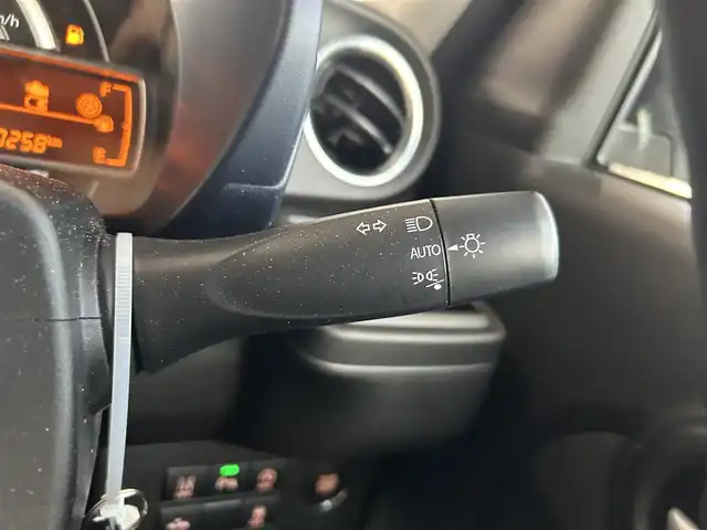 スズキ アルト ハイブリッドX 愛知県 2024(令6)年 1.1万km ソフトベージュメタリック 純正7型メモリナビ　/(フルセグＴＶ/CD/DVD/BT/SD)/前席シートヒーター　/前後ドラレコ　/ＥＴＣ　/衝突軽減システム　/レーンアシスト　/アイドリングストップ　/純正ＬＥＤヘッドライト　/純正フロアマット　/純正１４インチＡＷ　/ドアバイザー